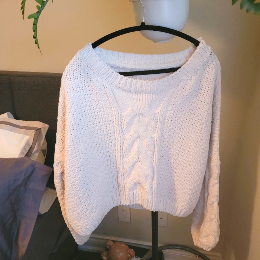 White oversized sweater